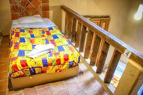 Rossco Hostel