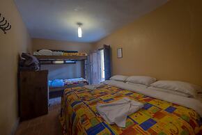 Rossco Hostel