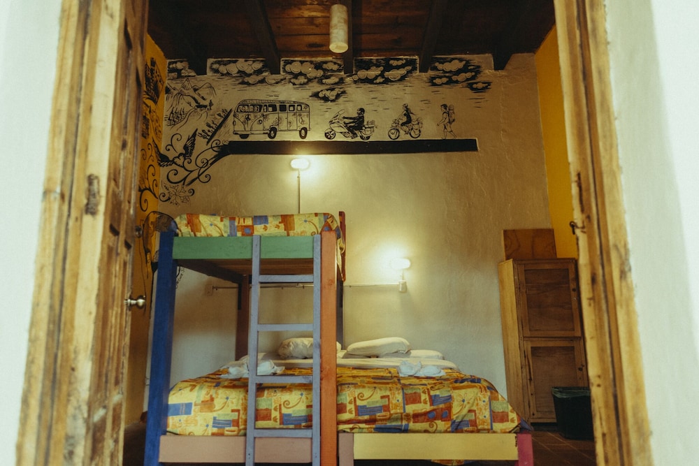 Rossco Hostel