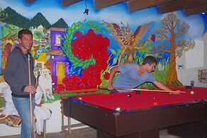 Rossco Hostel