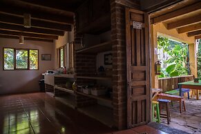 Rossco Hostel