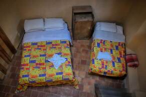 Rossco Hostel