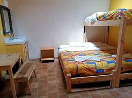 Rossco Hostel