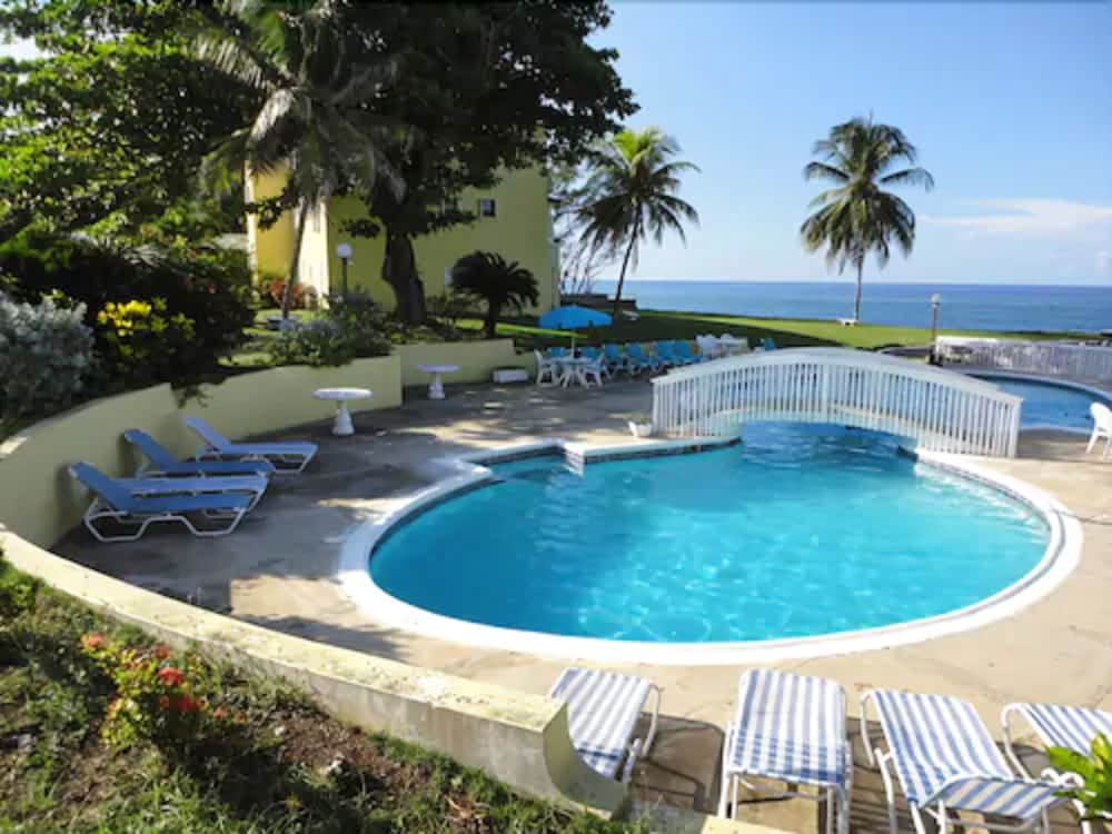 Sea Palms Resort