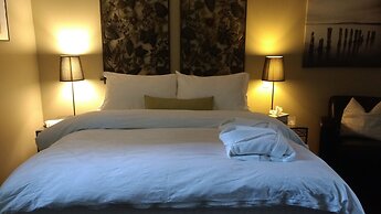 Suite Amour Hobby Farm and B & B