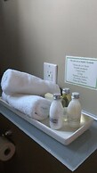 Suite Amour Hobby Farm and B & B