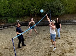The Tide's Inn