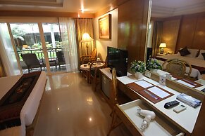 Phi Phi Banyan Villa
