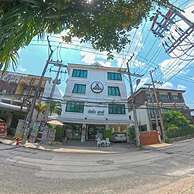 Gusto House