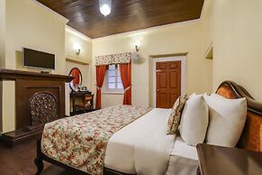 Summit Swiss Heritage Hotel & Spa