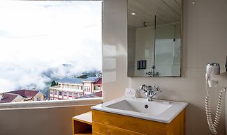 Summit Swiss Heritage Hotel & Spa