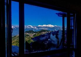Summit Swiss Heritage Hotel & Spa