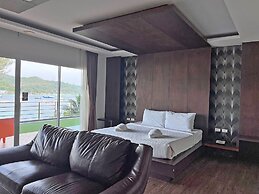 Phi Phi Cliff Beach Resort