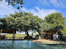 El Roi Guest Lodge