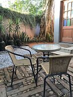 El Roi Guest Lodge
