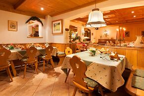 Hotel Pinzger