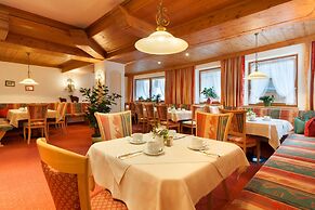 Hotel Pinzger