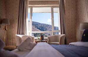 Hotel Carpathia