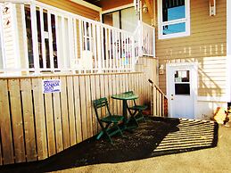 Blue Crest Cottages