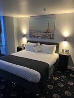 Shores Holiday Apartments