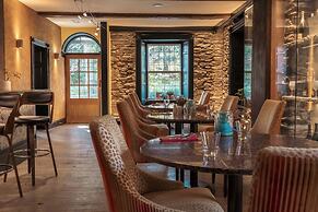 Lakeside Hotel & Spa