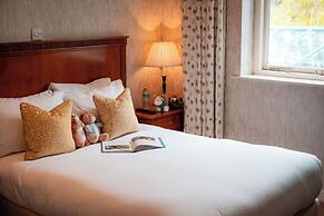 Lakeside Hotel & Spa