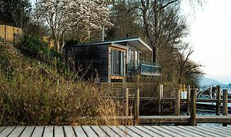 Lakeside Hotel & Spa