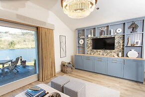 Lakeside Hotel & Spa