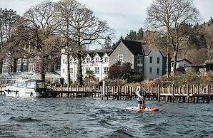 Lakeside Hotel & Spa