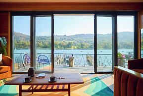 Lakeside Hotel & Spa