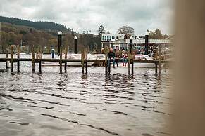Lakeside Hotel & Spa