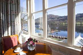 Lakeside Hotel & Spa