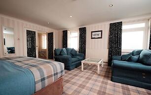 Lakeside Hotel & Spa
