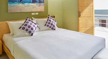 Shore Time Hotel