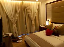 Shore Time Hotel