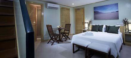 Shore Time Hotel