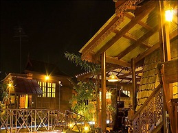 Dang Ky Resort