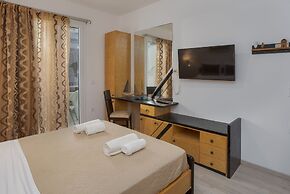 W Suites Annex by Estia
