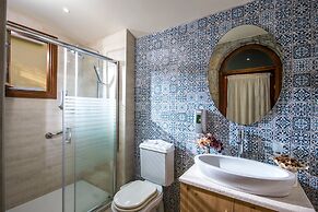 W Suites Annex by Estia
