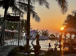 Orange Resort