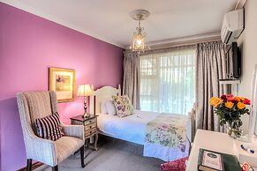 Sunninghill Guest Lodge