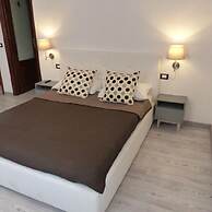 7 Rooms