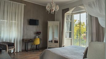 7 Rooms