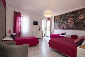 7 Rooms