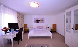 Alpha Hotel Garni