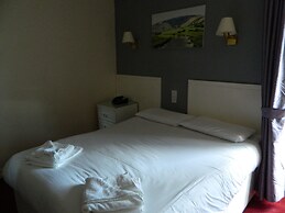 Afton Hotel
