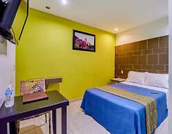 First Inn Hotel & Business