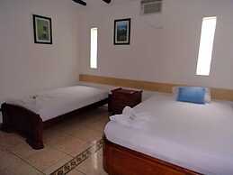 Hotel Crossman