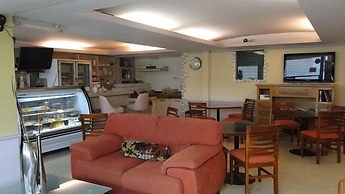 Hotel Cuellar