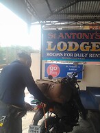St.Antonys Lodge Ernakulam Market